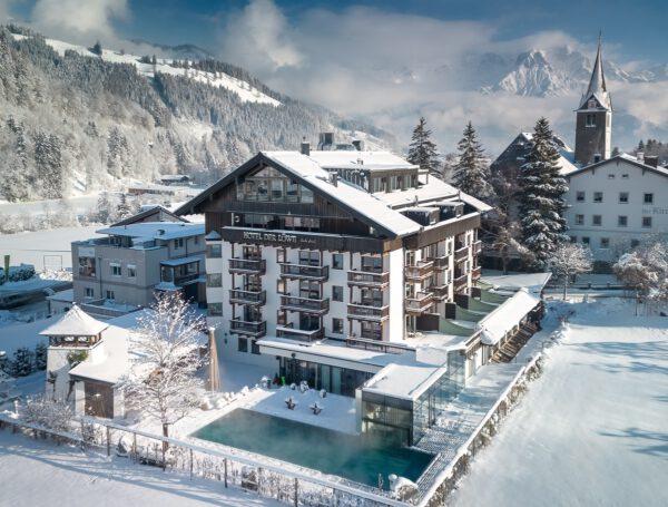 hotel der löwe leogang pool winter